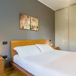 Le Volpi In Citta By Reasy&busy * Verona